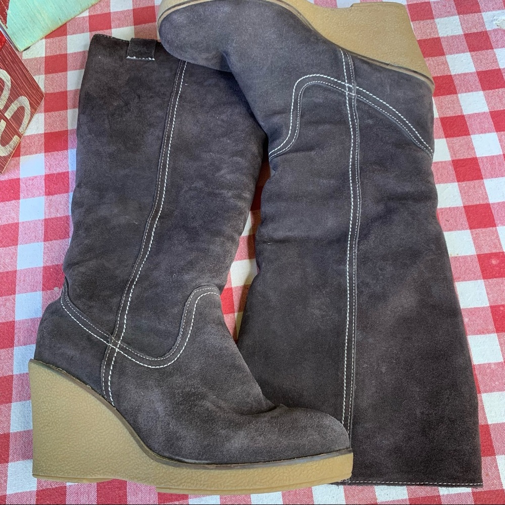 EMU AUSTRALIA Warm Brown Waratah Suede Sheepskin Sherpa Wedge Boots, 9 - Picture 10 of 13